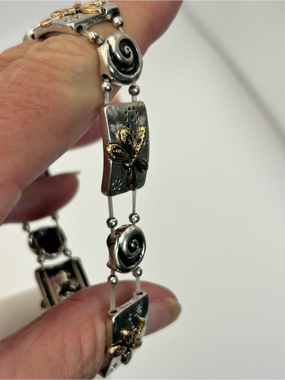 Silver & Gold-Tone Dragonfly Floral Stretch Bracelet Pair of 2 Vintage - Picture 5 of 13
